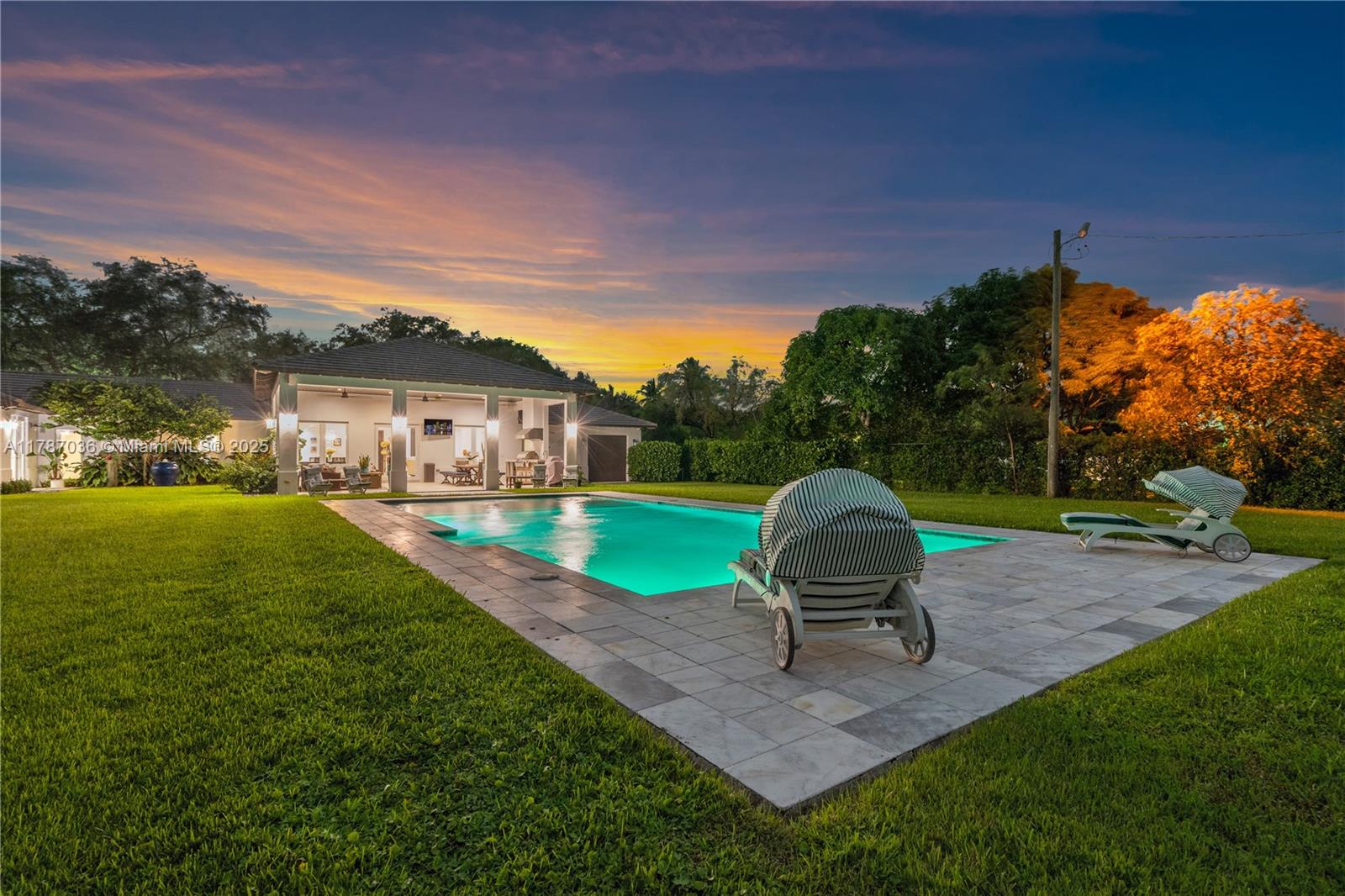 HAWLEY HEIGHTS 1ST ADDN - Residential