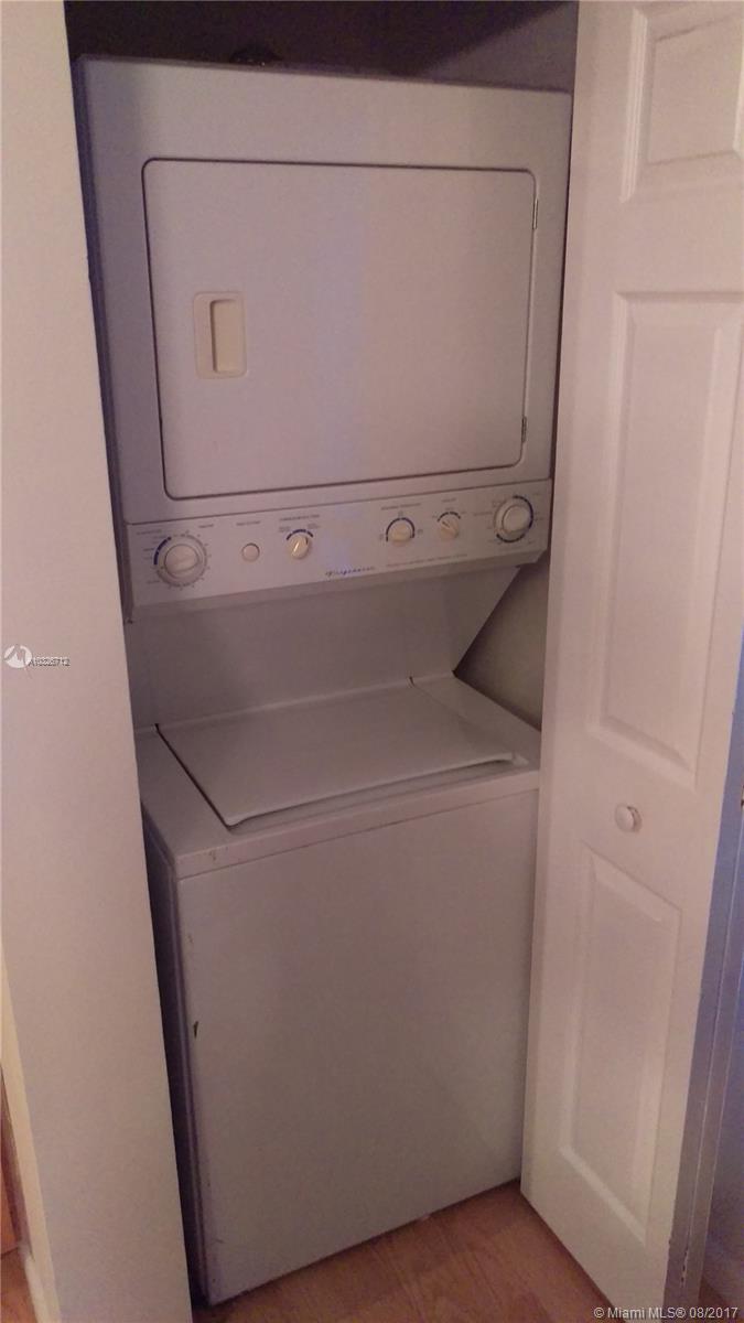 SUMMERBREEZE CONDOMINIUM - Residential Lease