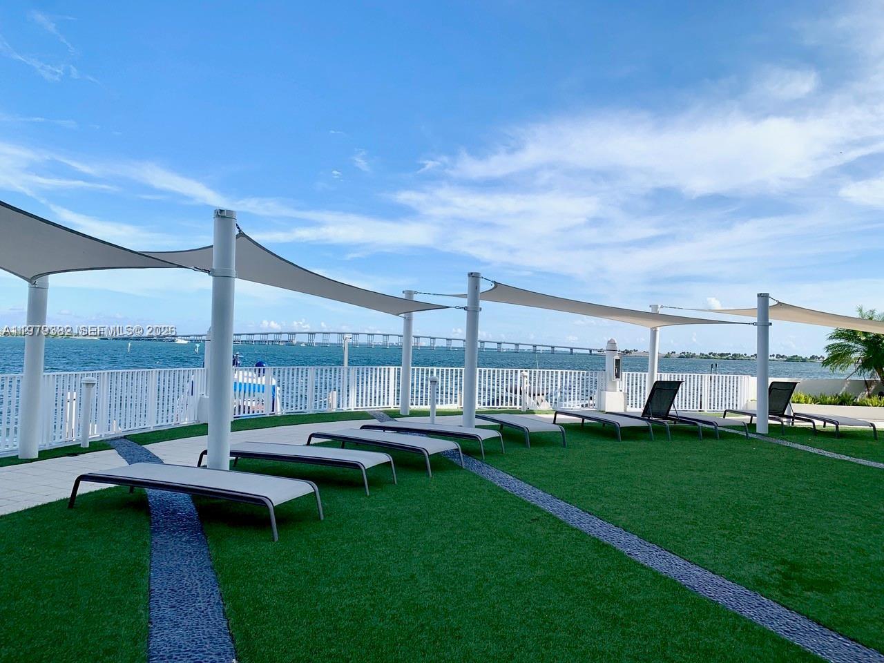 BRICKELL HARBOUR CONDO - Residential Lease