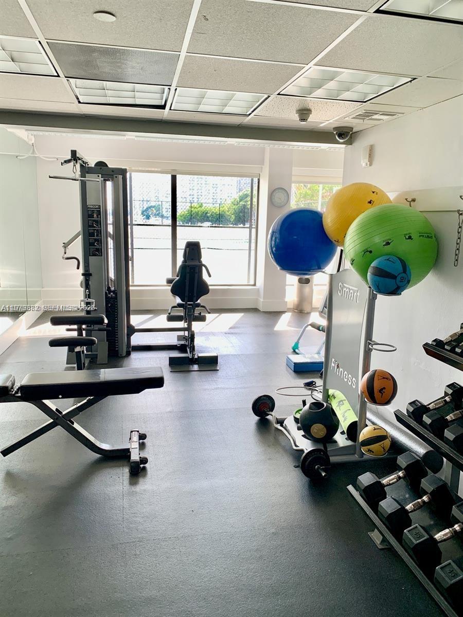 BRICKELL HARBOUR CONDO - Residential Lease