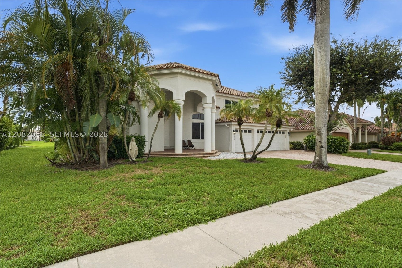 20292 Ocean Key Dr