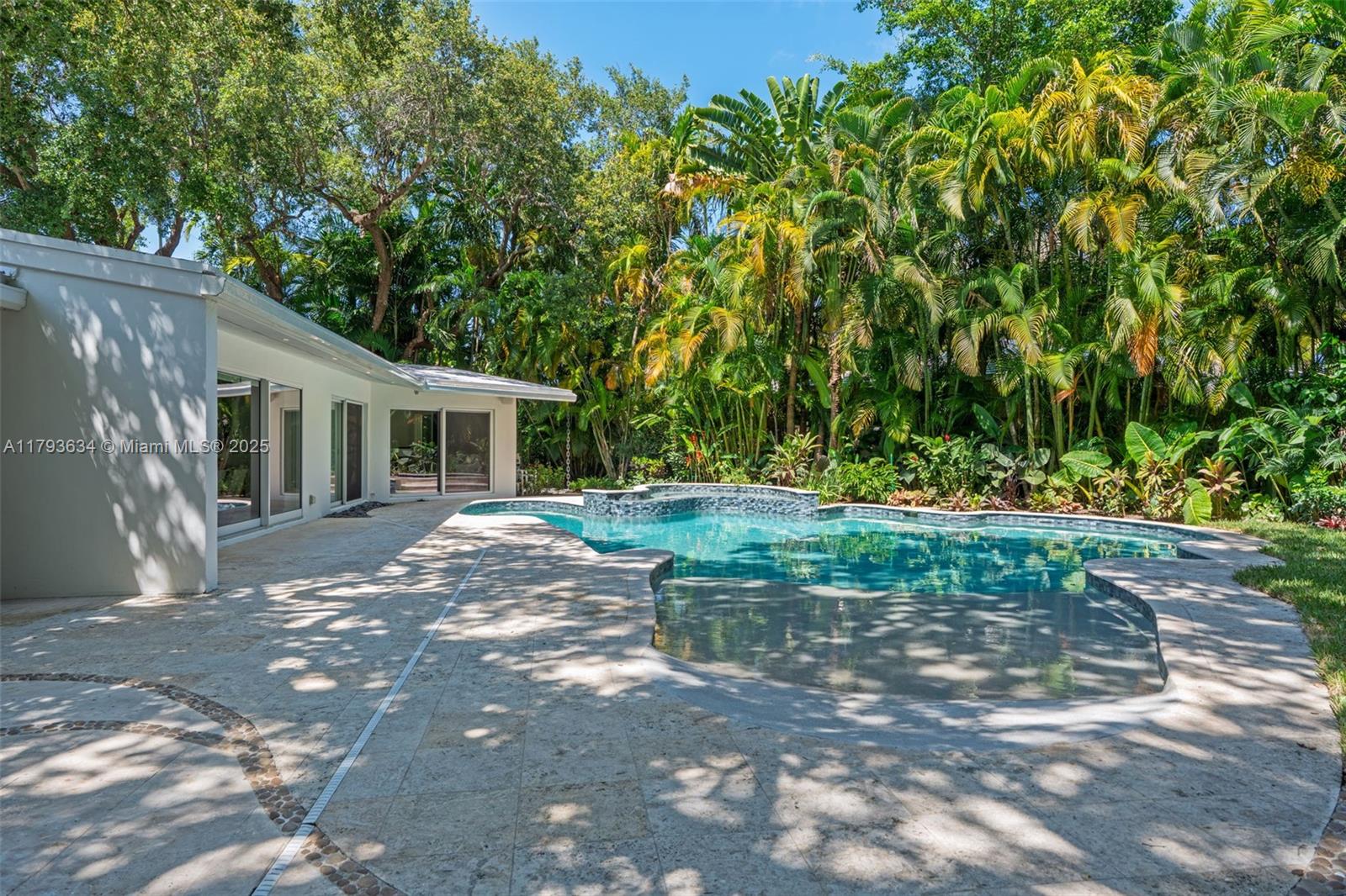 REV PL MIAMI SHORES SEC 8 - Residential