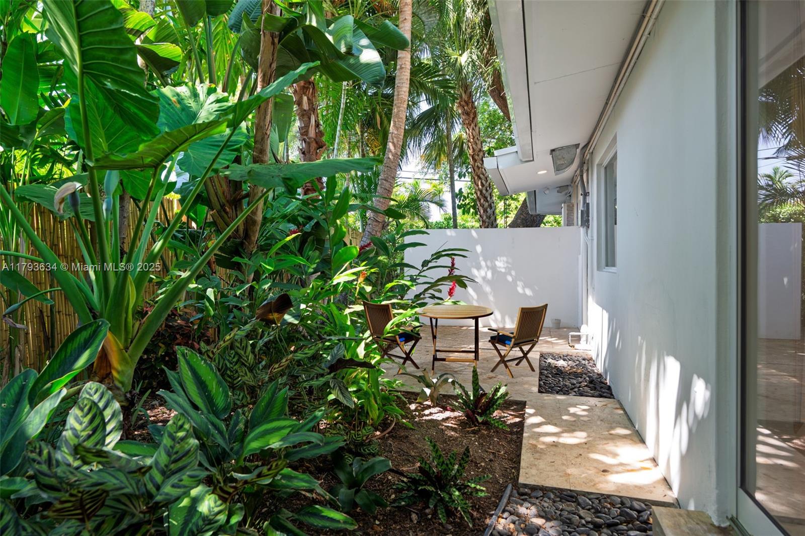 REV PL MIAMI SHORES SEC 8 - Residential