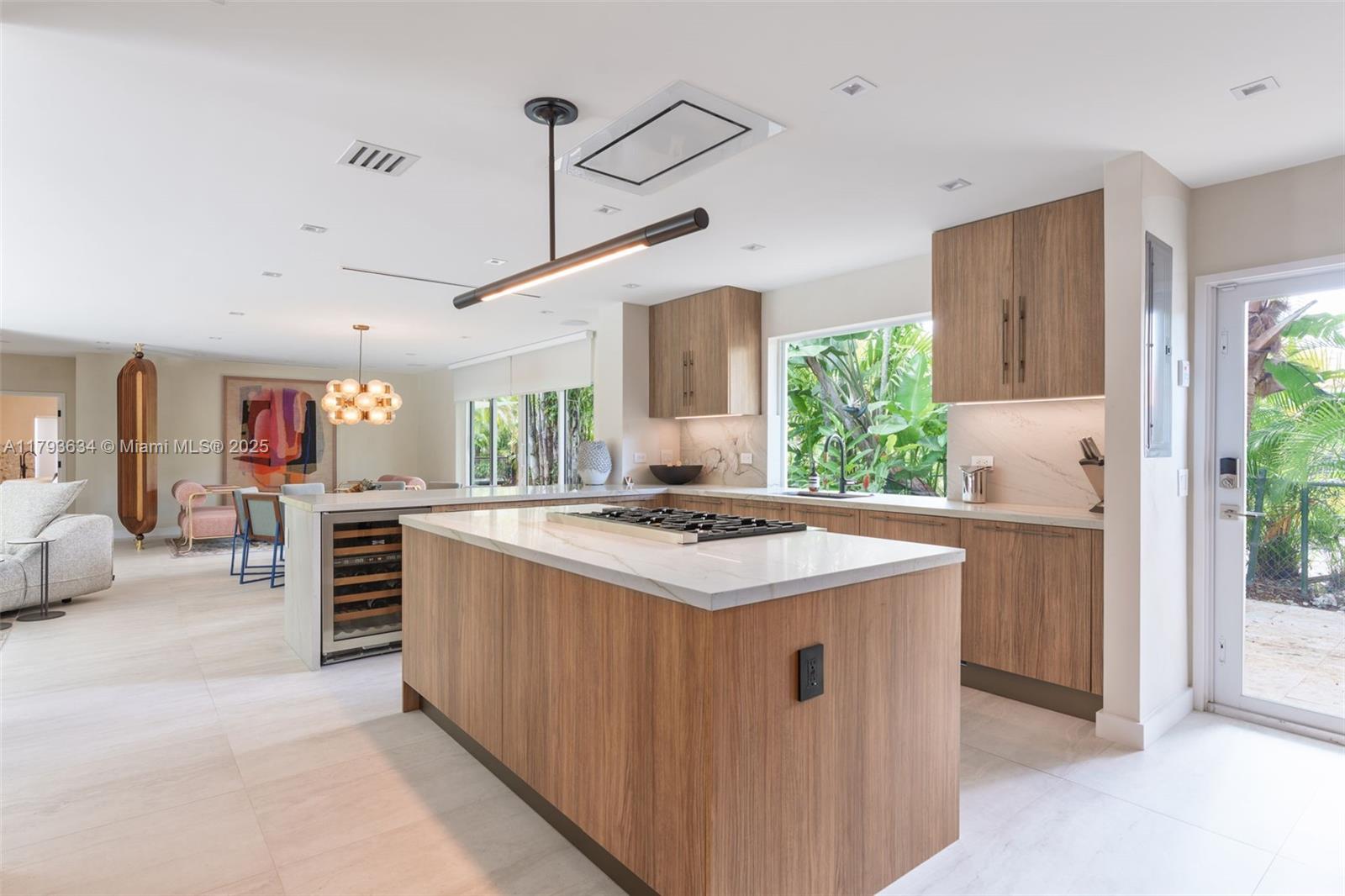 REV PL MIAMI SHORES SEC 8 - Residential