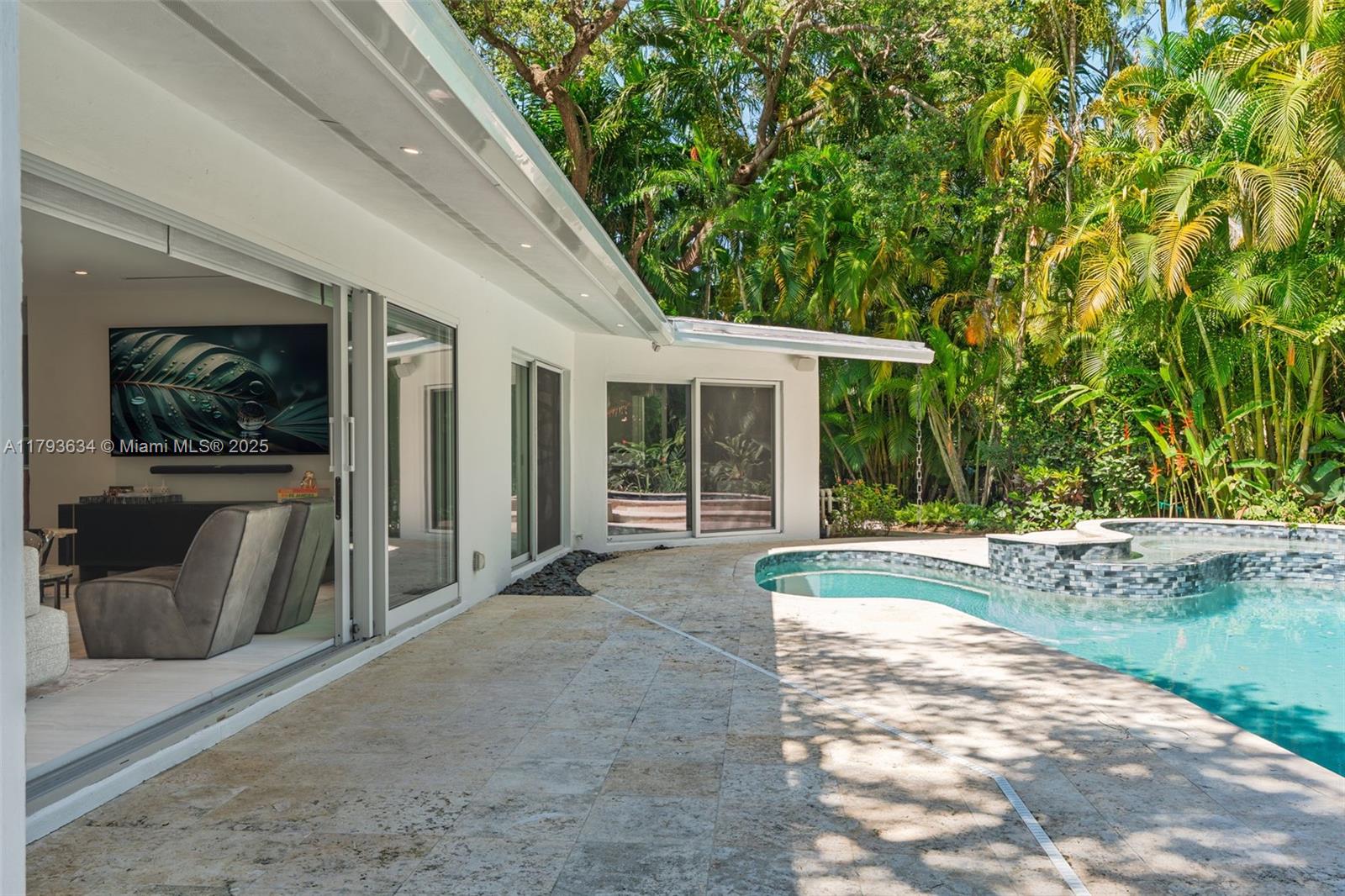 REV PL MIAMI SHORES SEC 8 - Residential