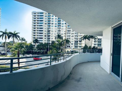 5555 Collins Ave 3A Miami Beach FL 33140