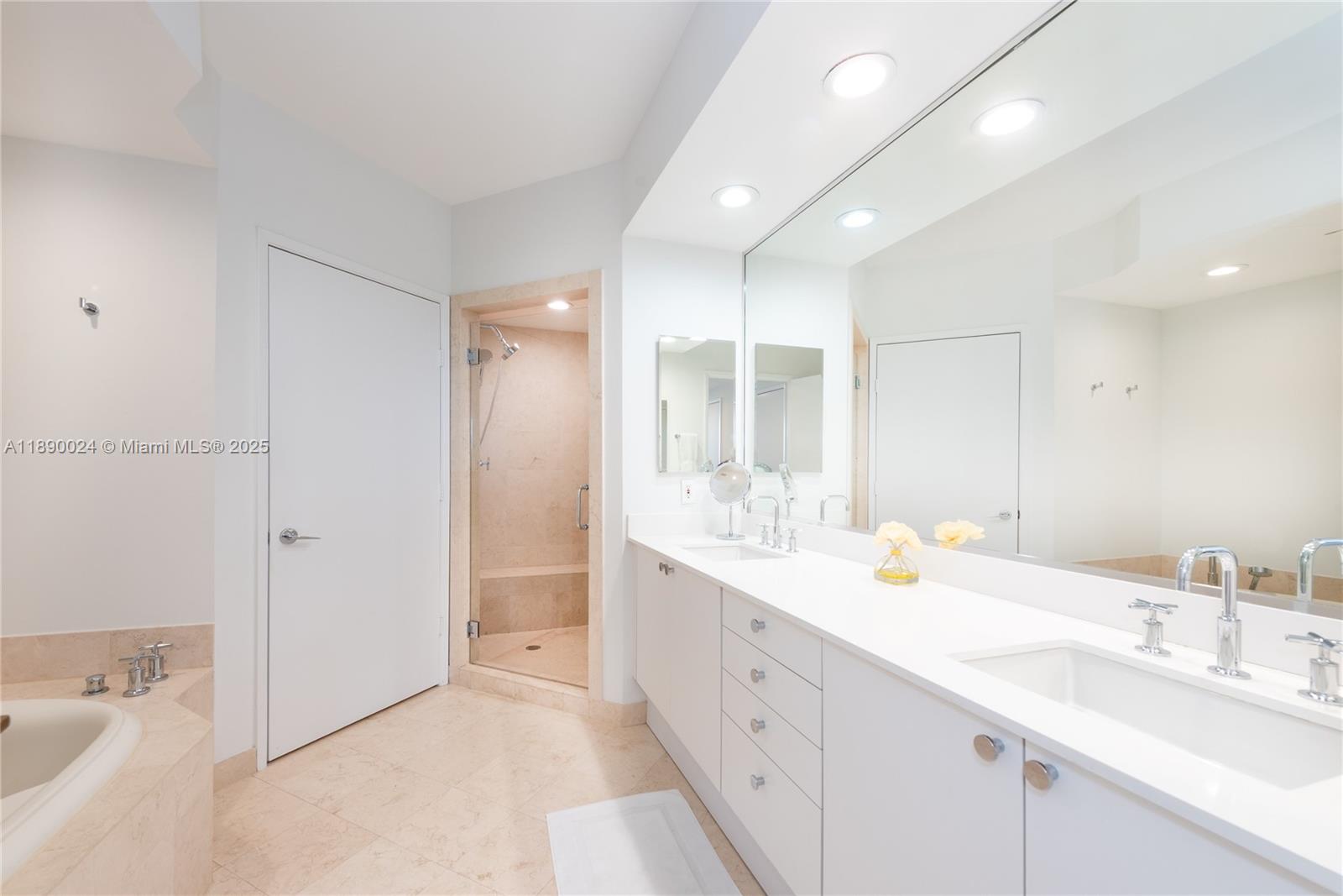 OCEAN TOWER ONE CONDO - Residential