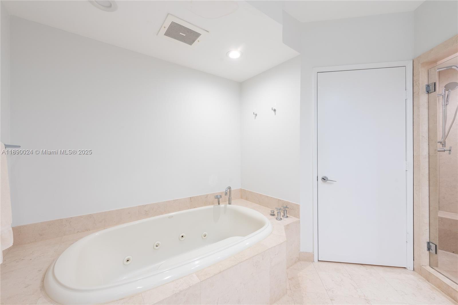 OCEAN TOWER ONE CONDO - Residential