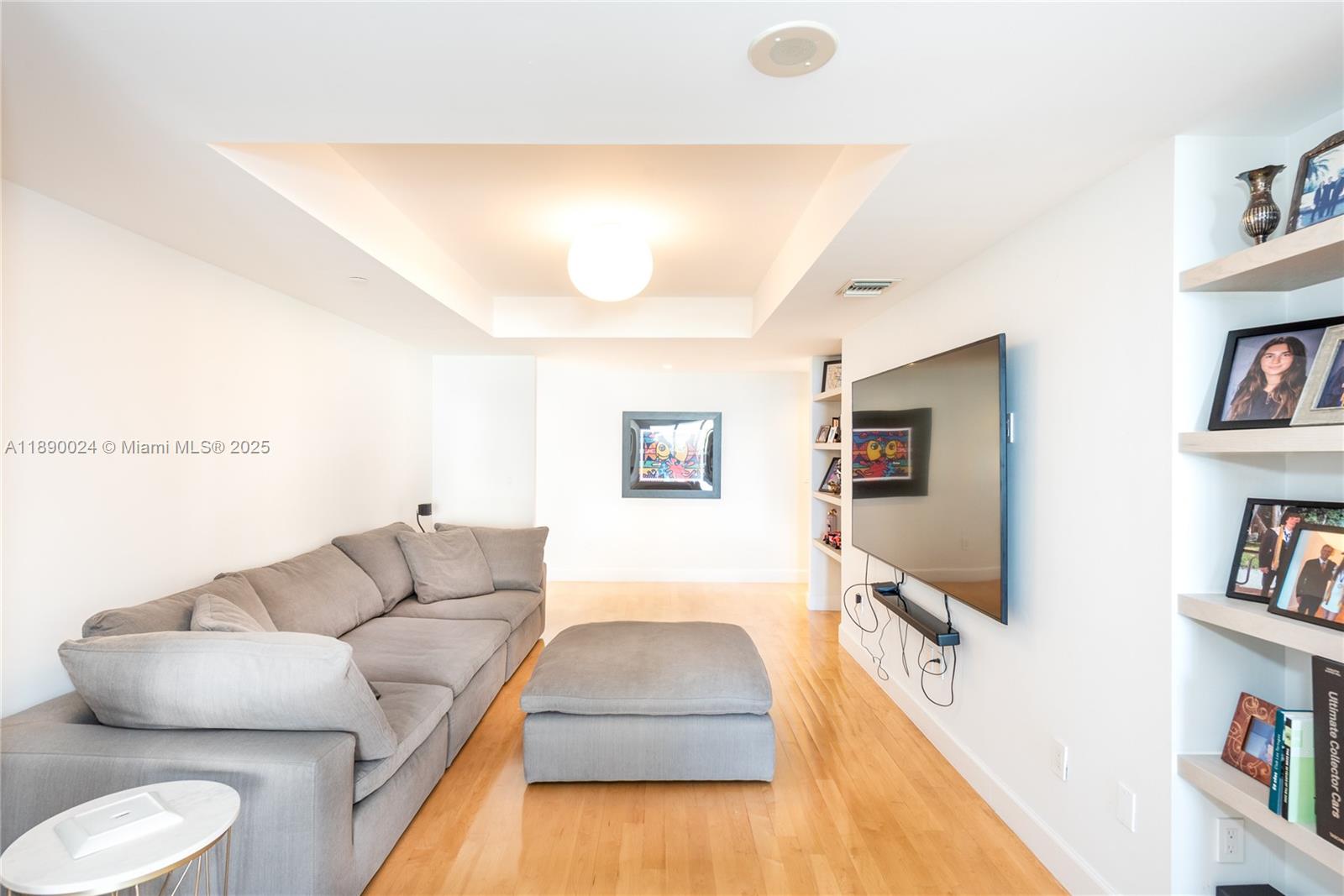 OCEAN TOWER ONE CONDO - Residential