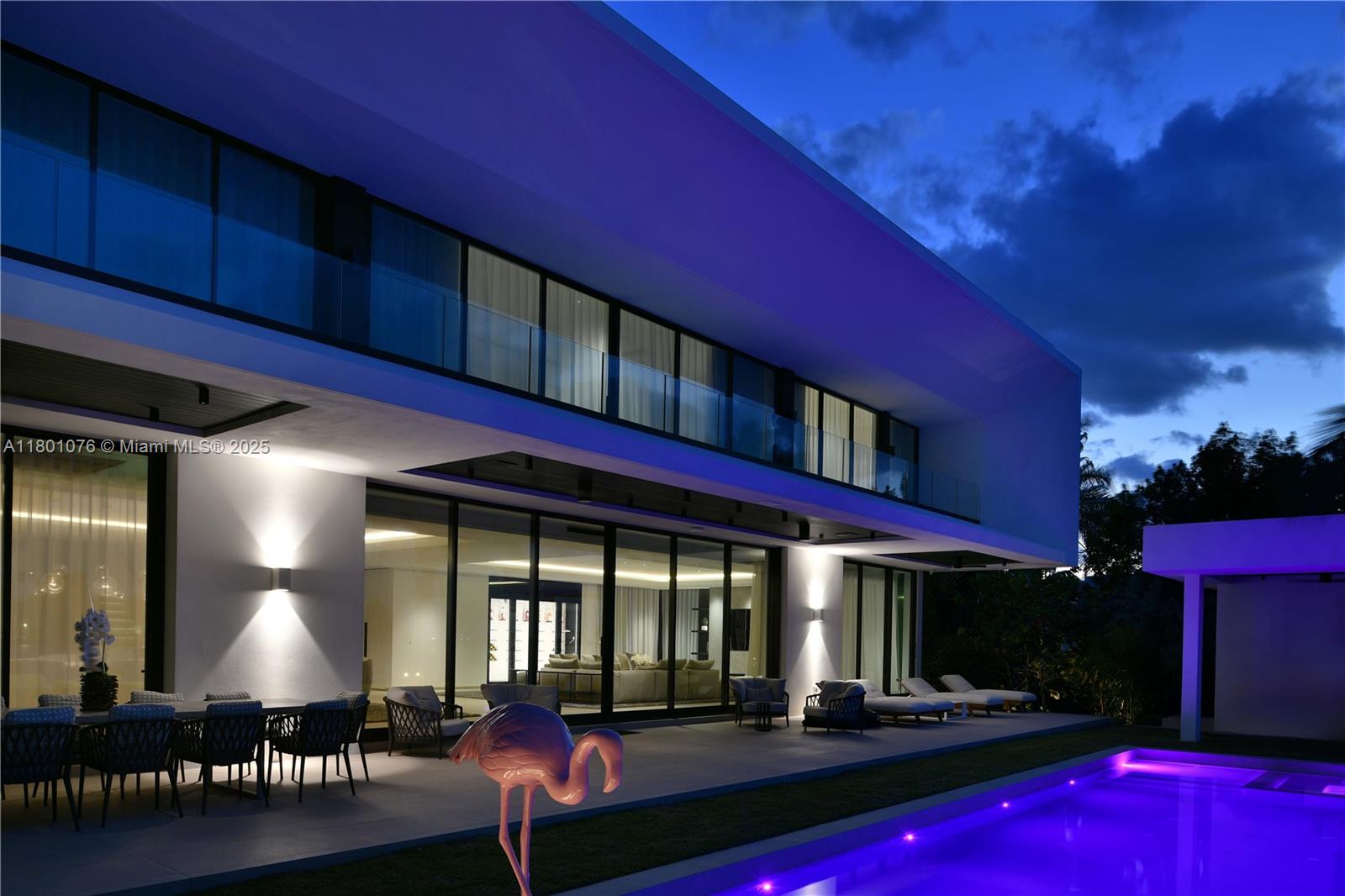 HIBISCUS ISLAND - Residential
