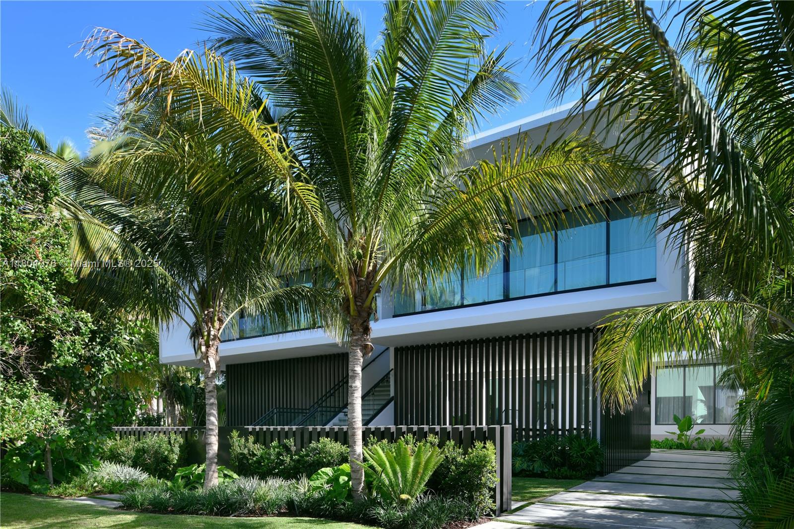 HIBISCUS ISLAND - Residential