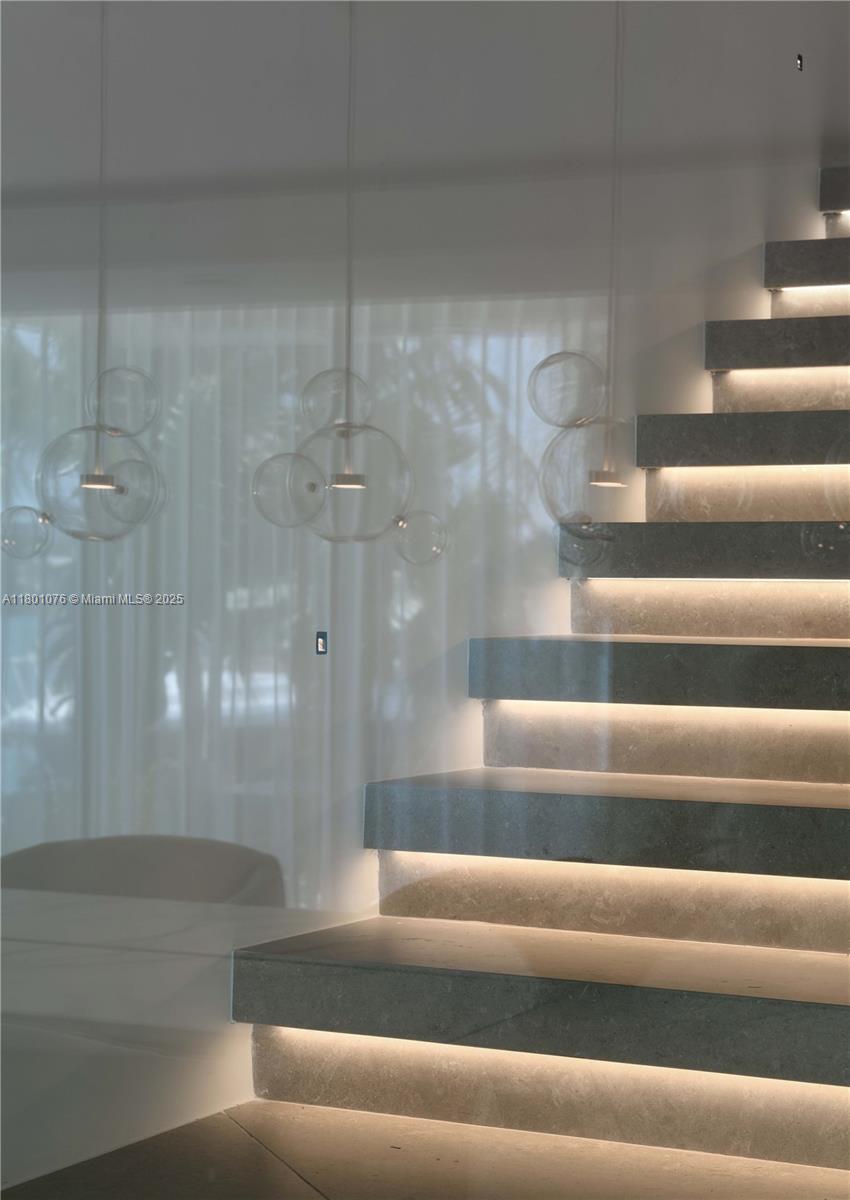HIBISCUS ISLAND - Residential