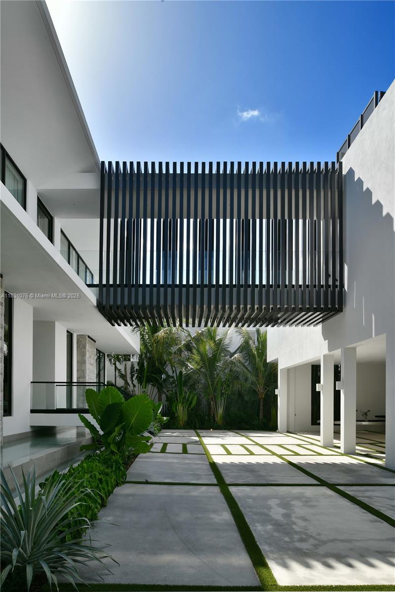 HIBISCUS ISLAND - Residential