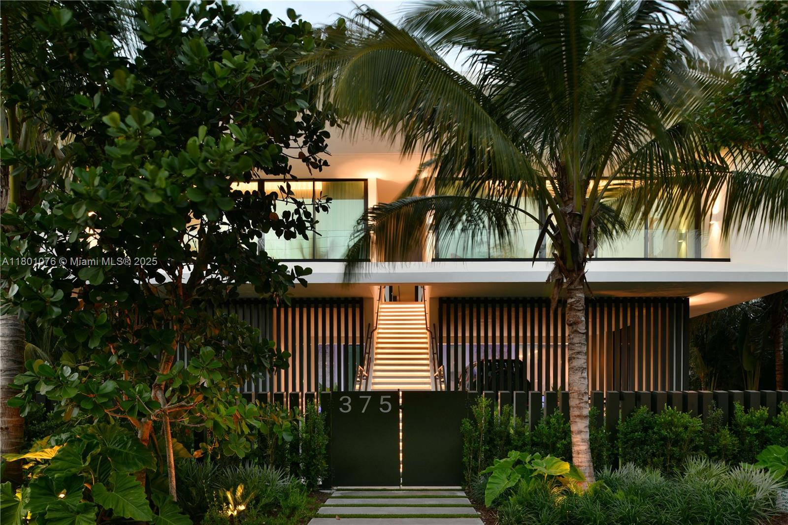 HIBISCUS ISLAND - Residential