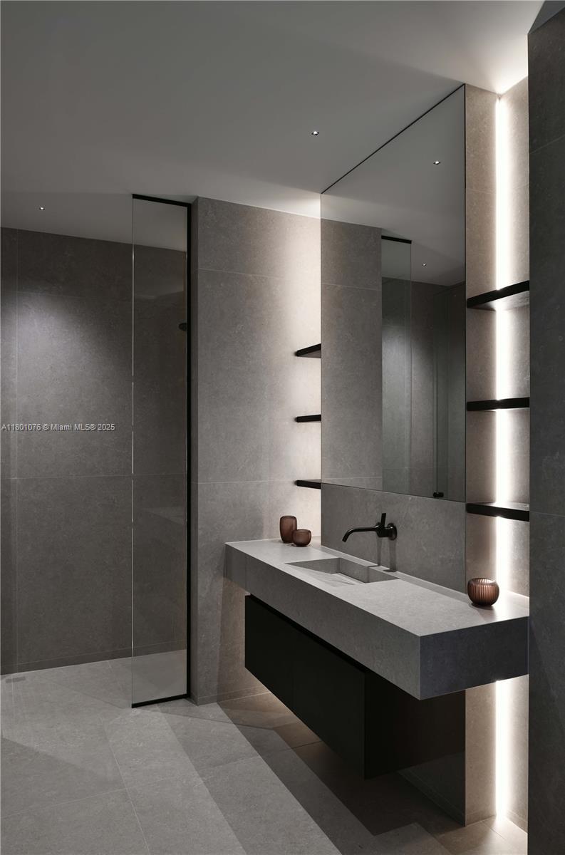 HIBISCUS ISLAND - Residential
