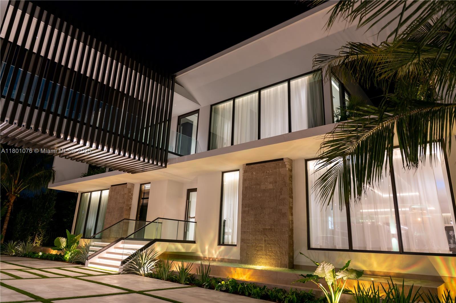 HIBISCUS ISLAND - Residential