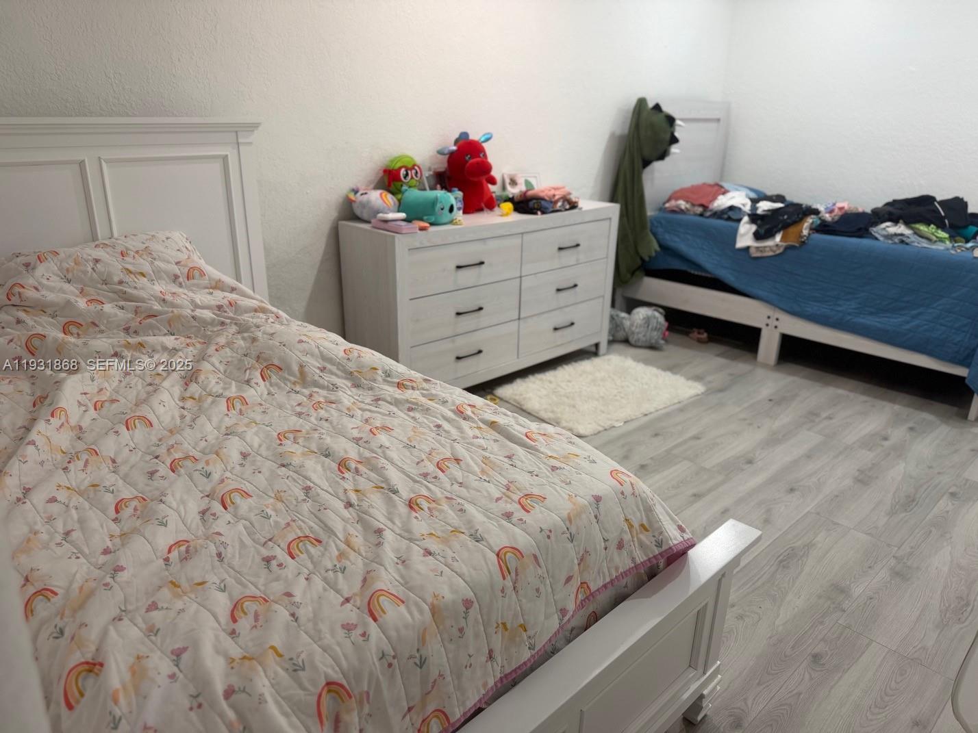 FAIRMONT - Residential