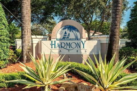 Photo of 10740 SW 14th Ct, Davie, FL 33324 (MLS # A11886871)