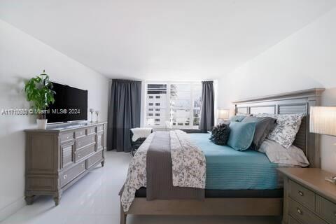 THE DECOPLAGE CONDO - Residential Lease