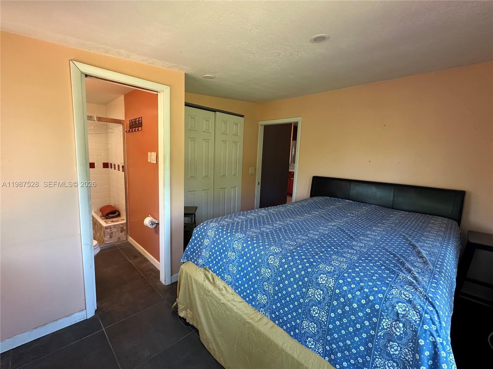 LAUDERDALE ISLES NO 2 - Residential