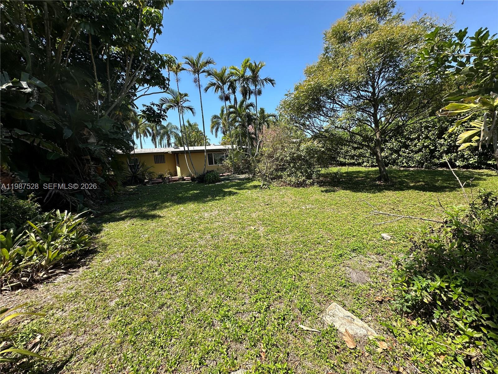LAUDERDALE ISLES NO 2 - Residential