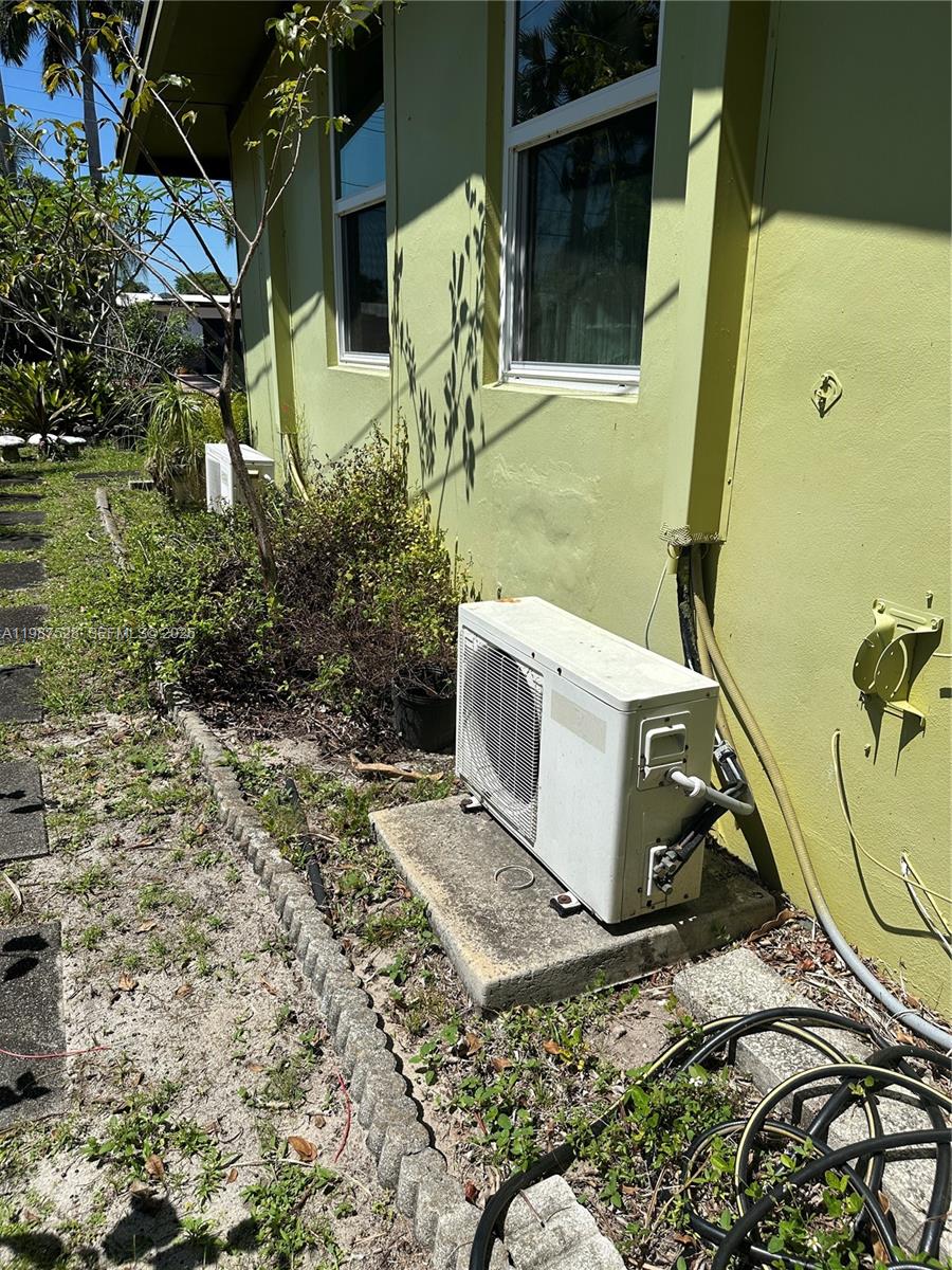 LAUDERDALE ISLES NO 2 - Residential