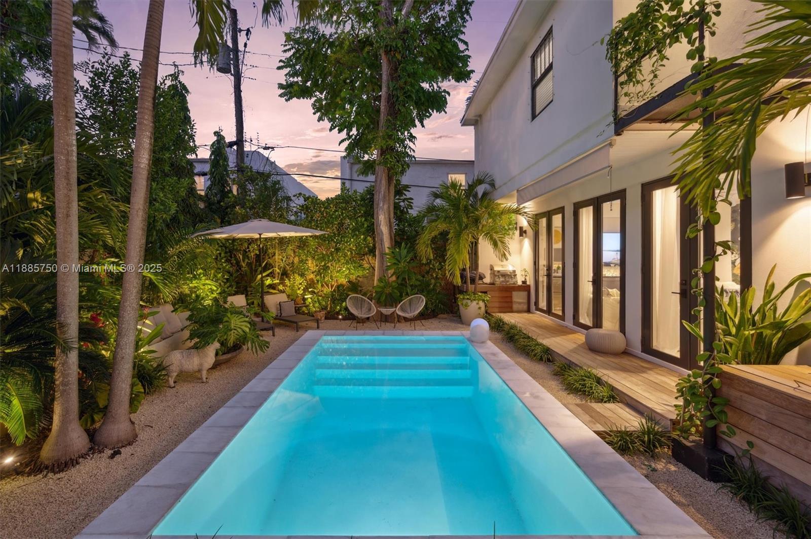 SHADOWLAWN - Residential