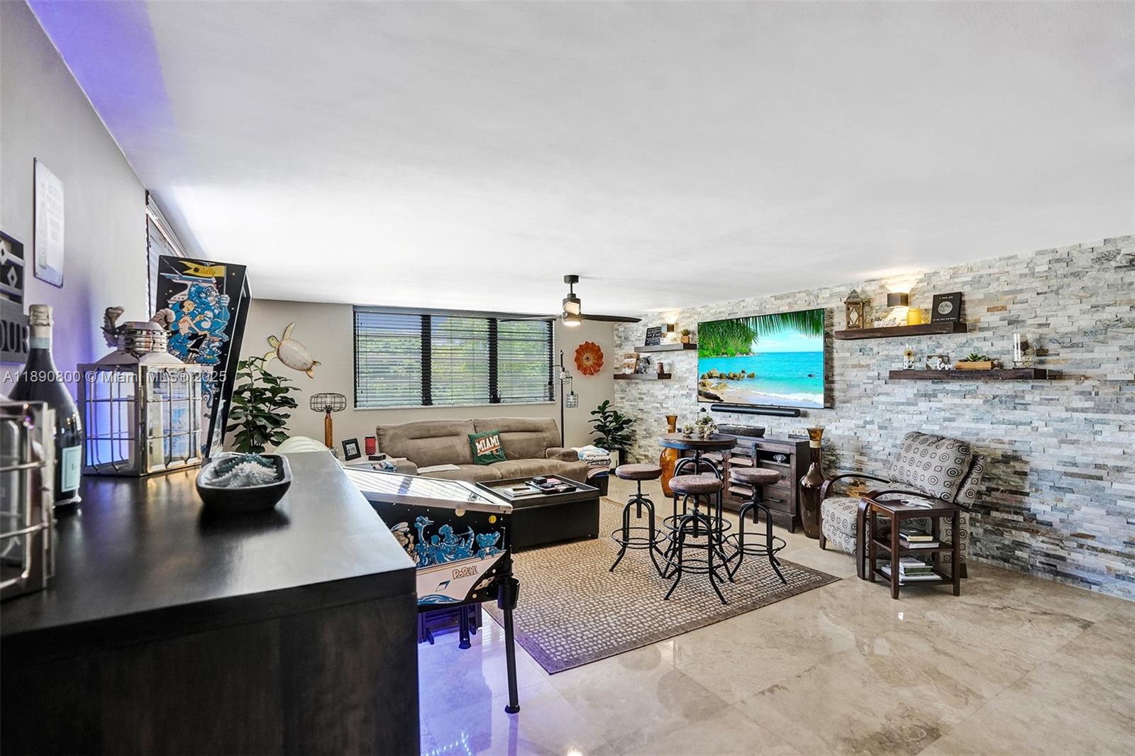 TELSTAR CONDOMINIUM INC - Residential Lease
