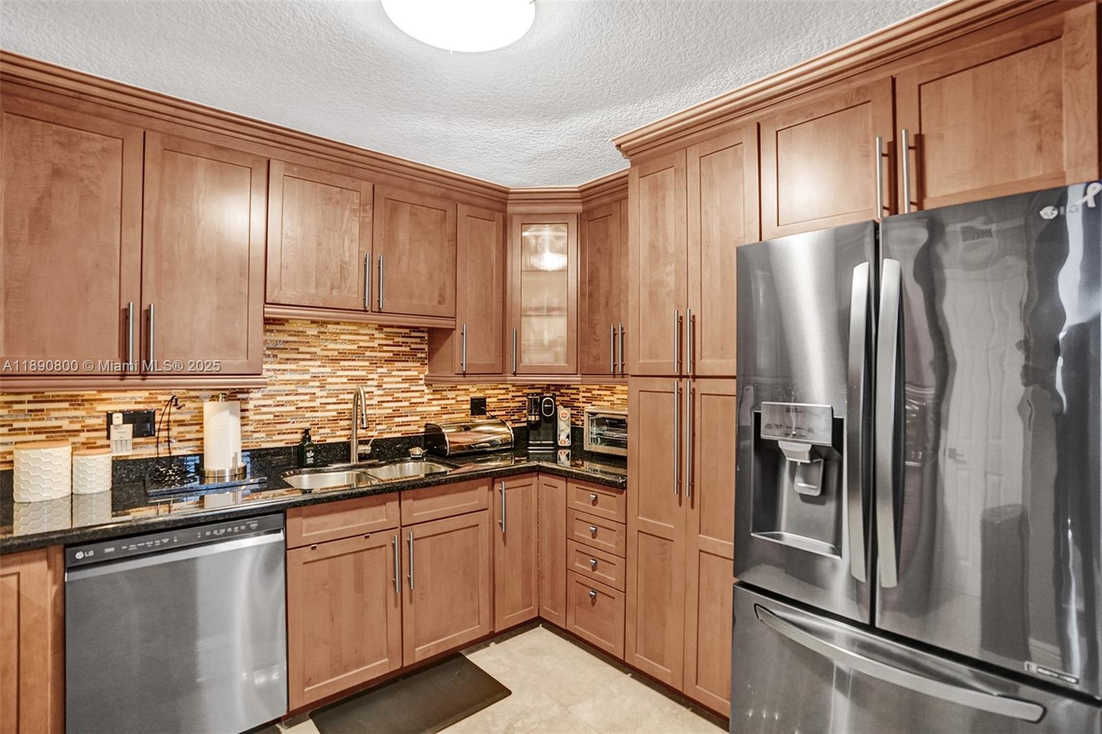 TELSTAR CONDOMINIUM INC - Residential Lease
