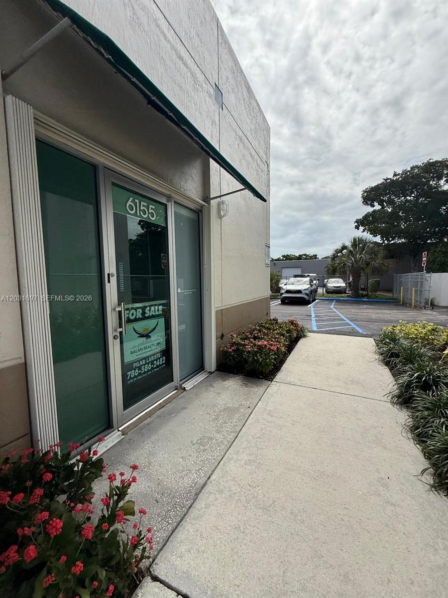 6155 E Miami Lakes Dr E 17A