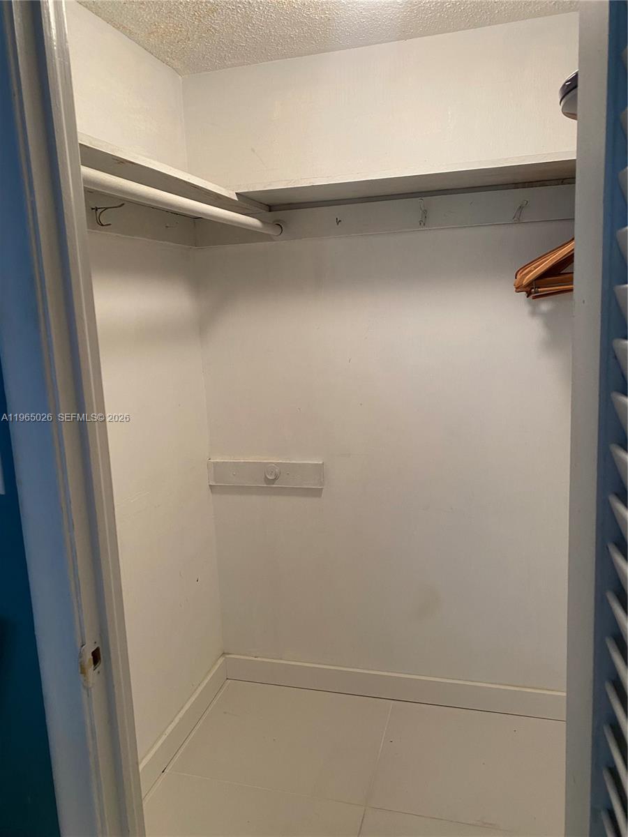 MEADOWBROOK TOWERS CONDO - Residential