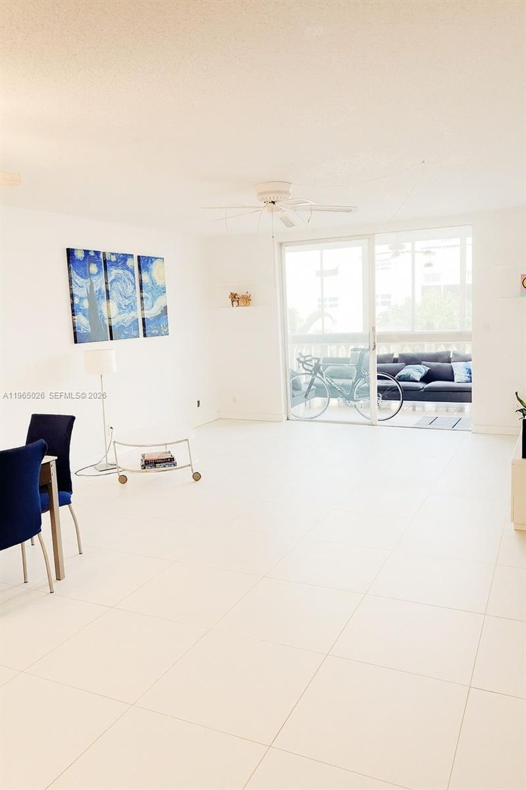 Photo of 610 NE 12th Ave #308, Hallandale Beach, FL 33009 (MLS # A11965026)