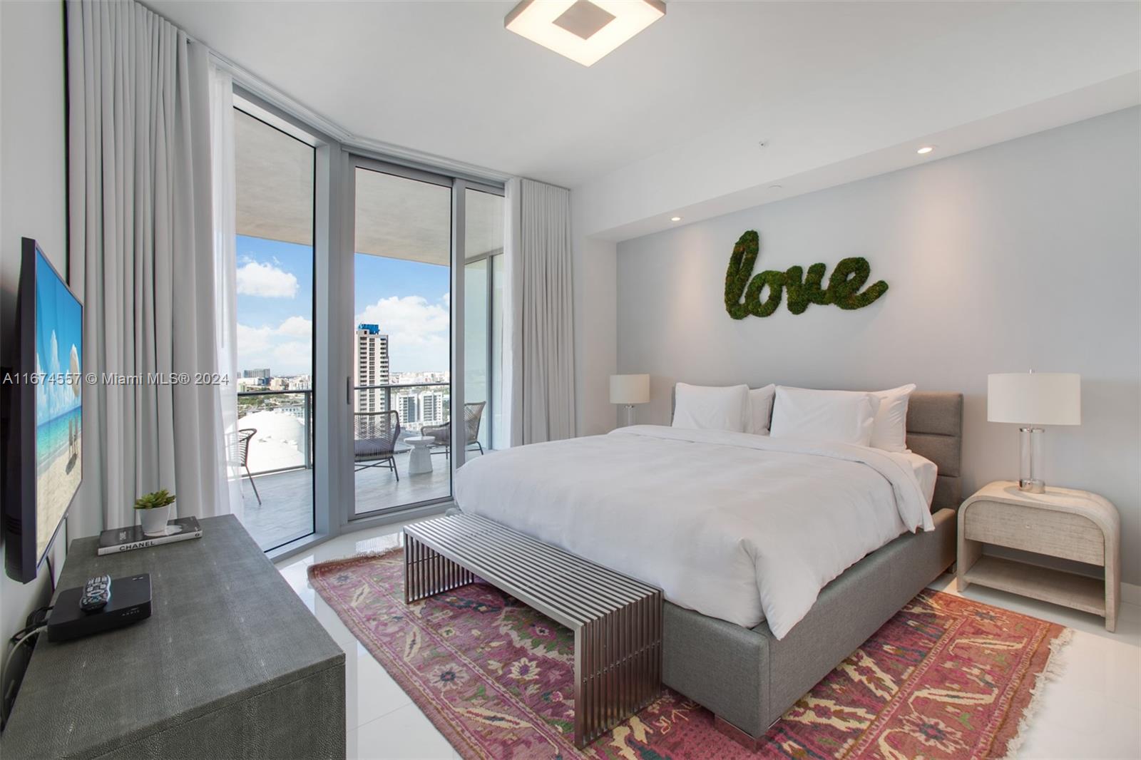 Paramount Miami Worldcente - Residential