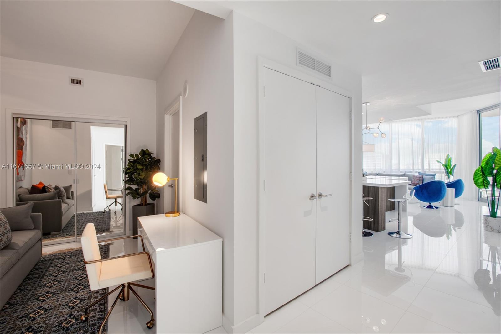 Paramount Miami Worldcente - Residential