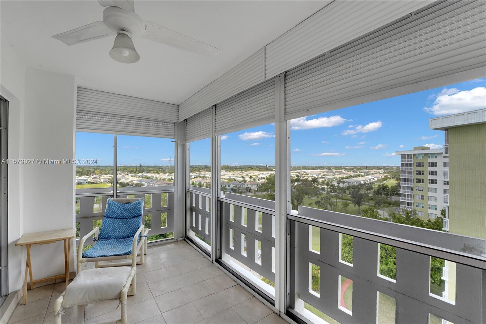 HILLCREST EAST NO 22 COND - Residential