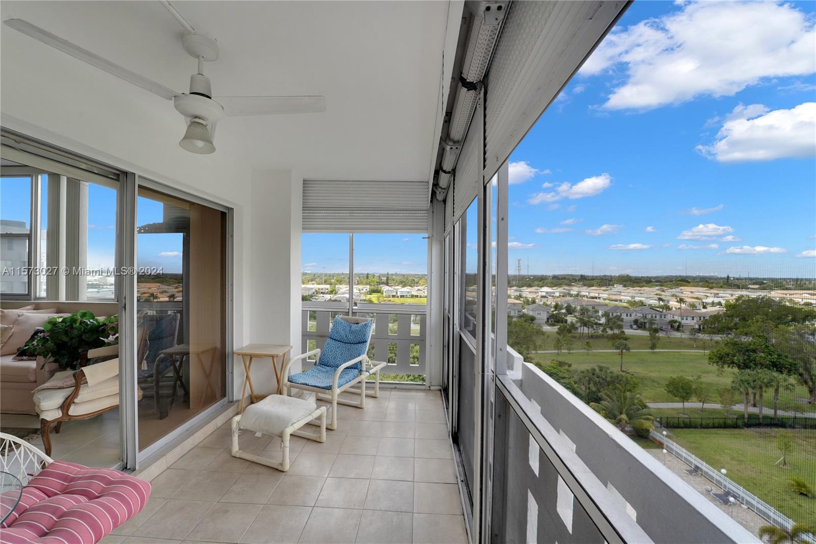 HILLCREST EAST NO 22 COND - Residential