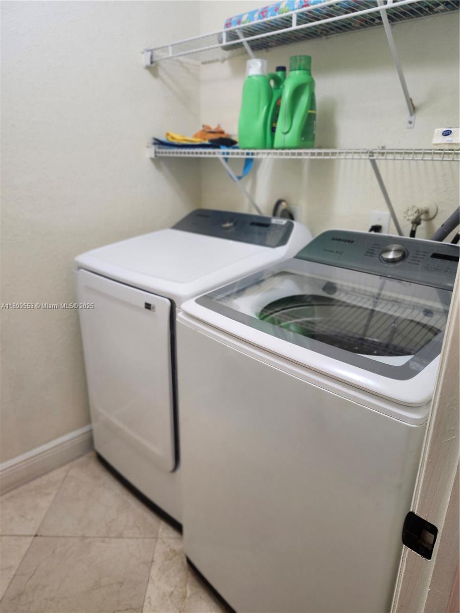 CENTURY GARDENS - Residential