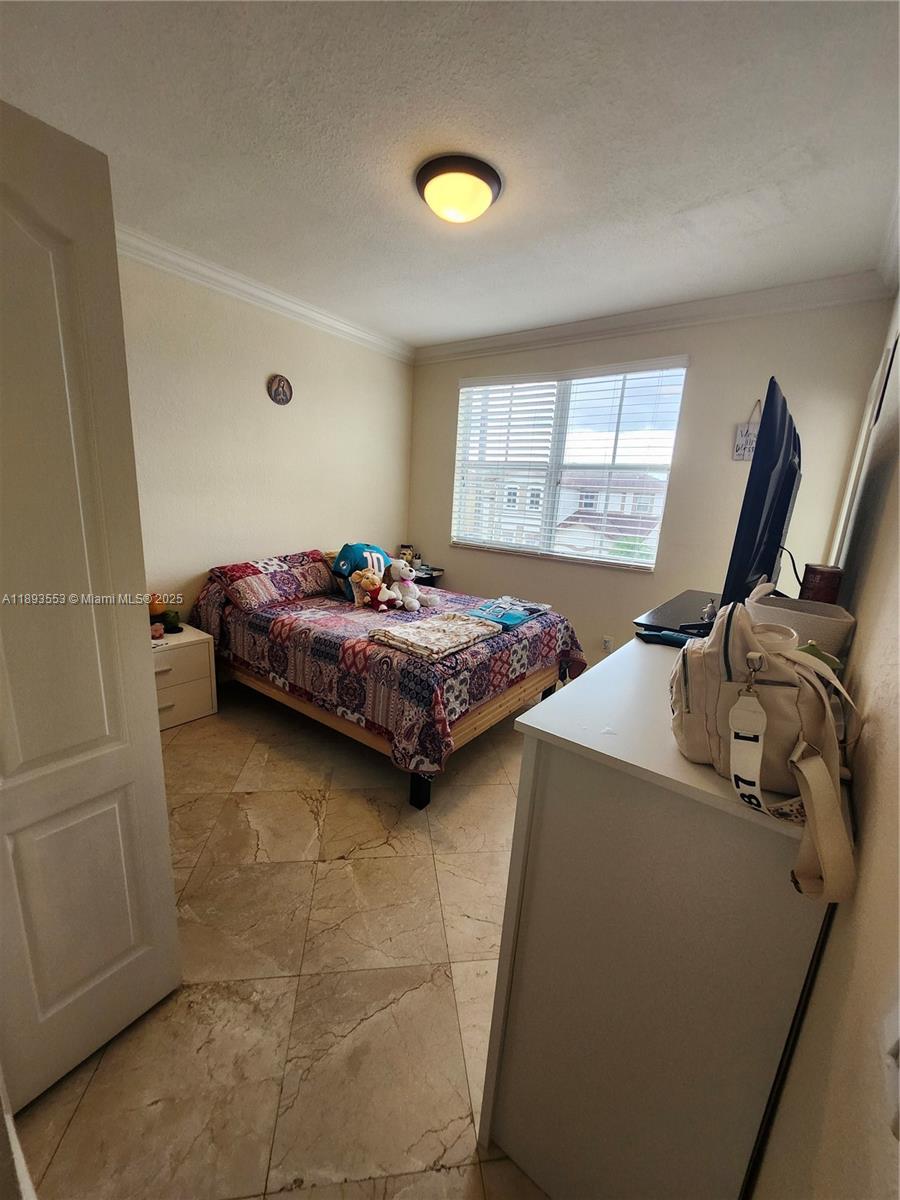 CENTURY GARDENS - Residential