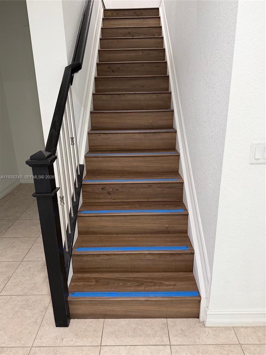 PEMBROKE LAKES SOUTH - Residential