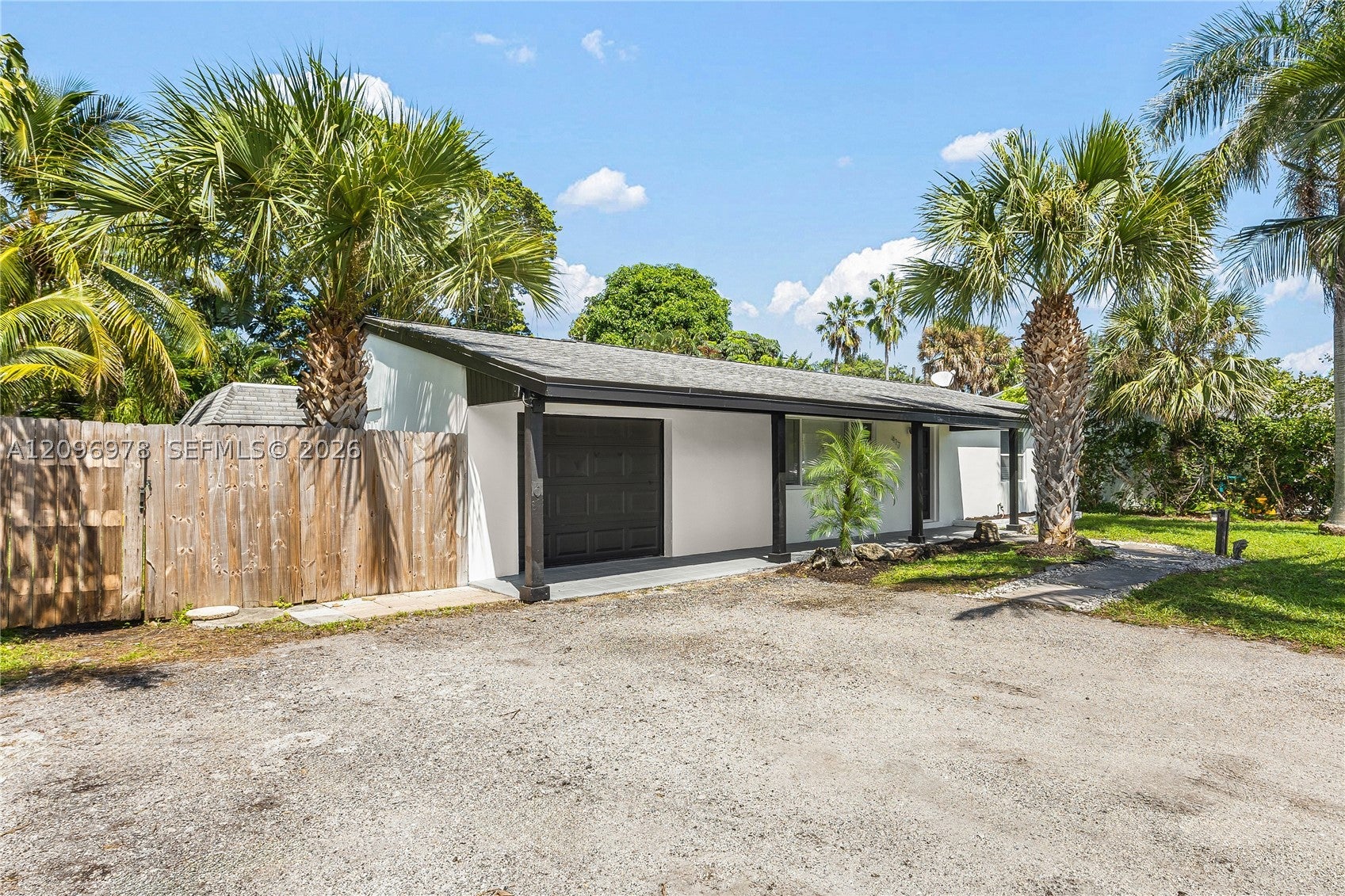 417 SW 1st Ave