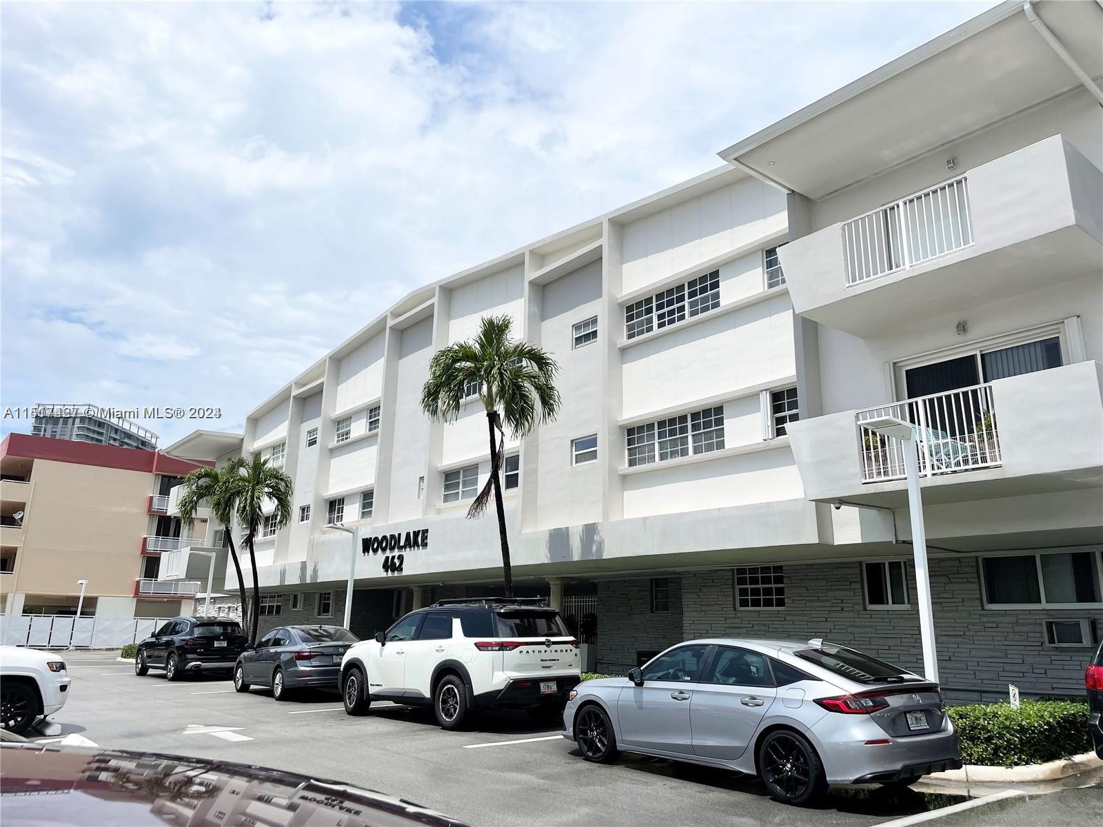 WOODLAKE APTS CONDO - Residential