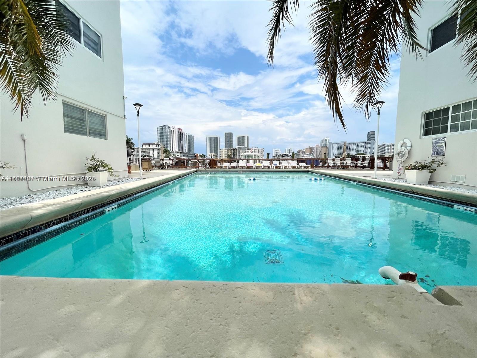 WOODLAKE APTS CONDO - Residential