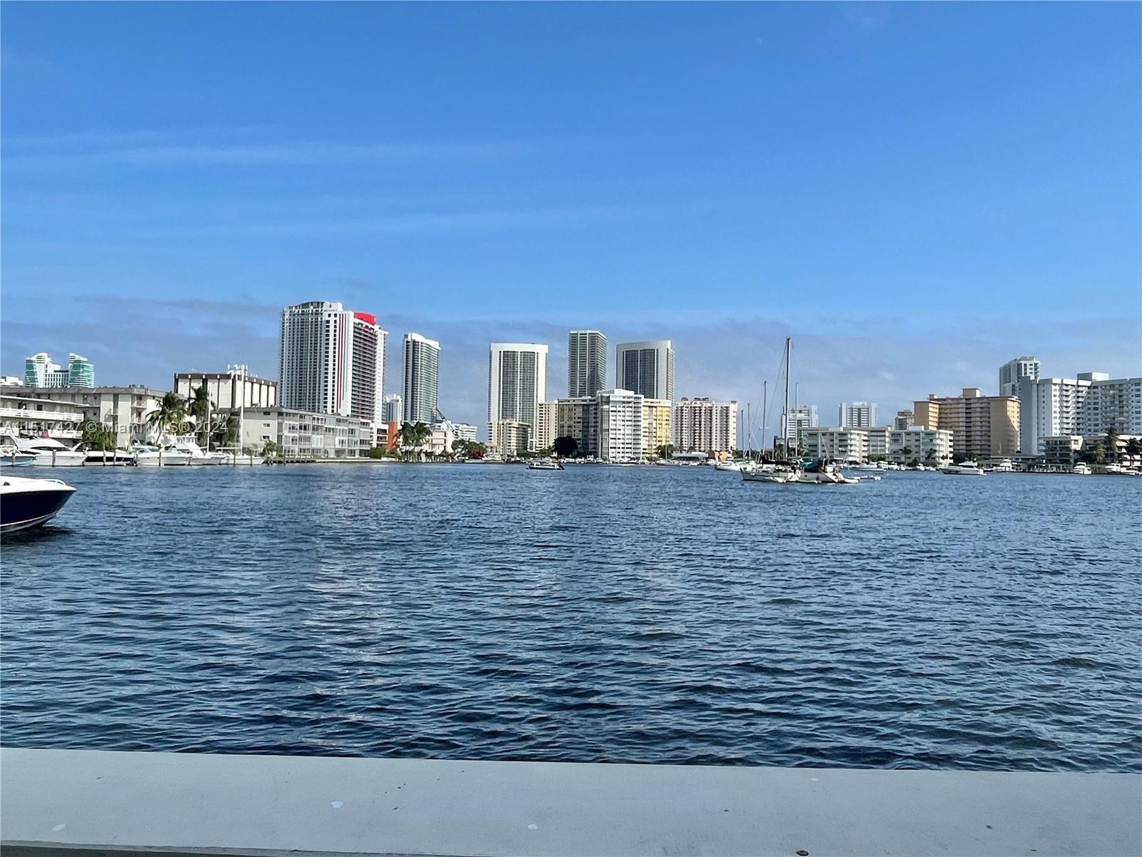 WOODLAKE APTS CONDO - Residential