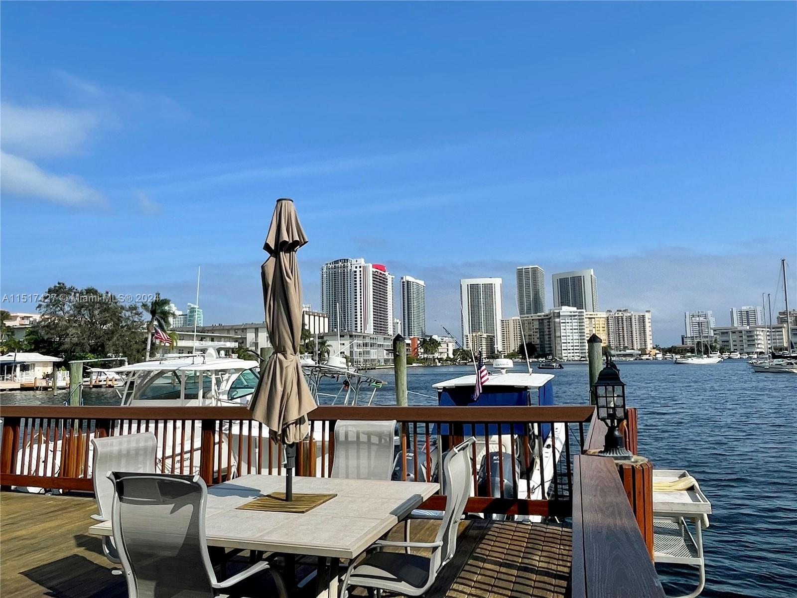 WOODLAKE APTS CONDO - Residential