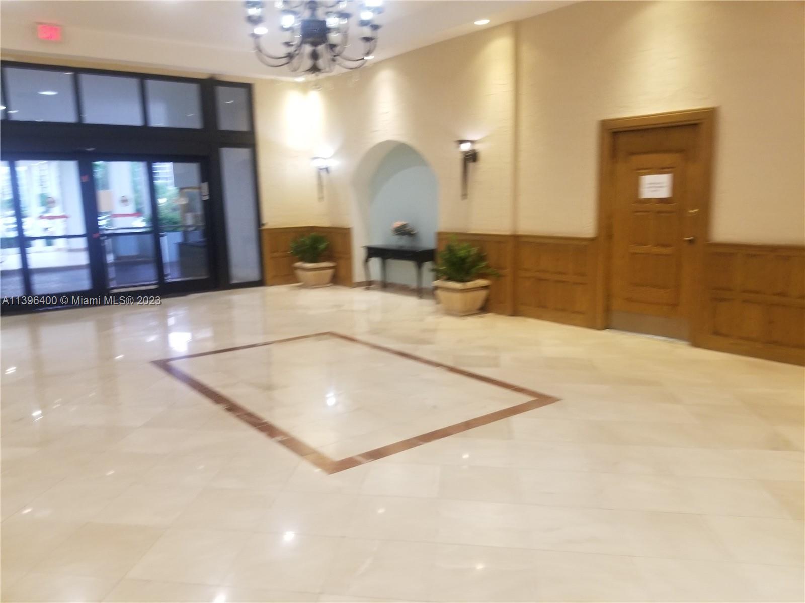 SEA AIR TOWERS CONDO - Residential Lease