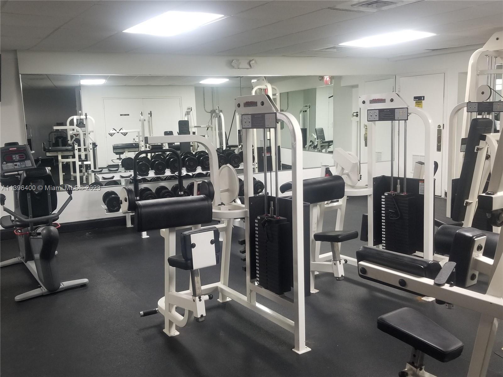 SEA AIR TOWERS CONDO - Residential Lease