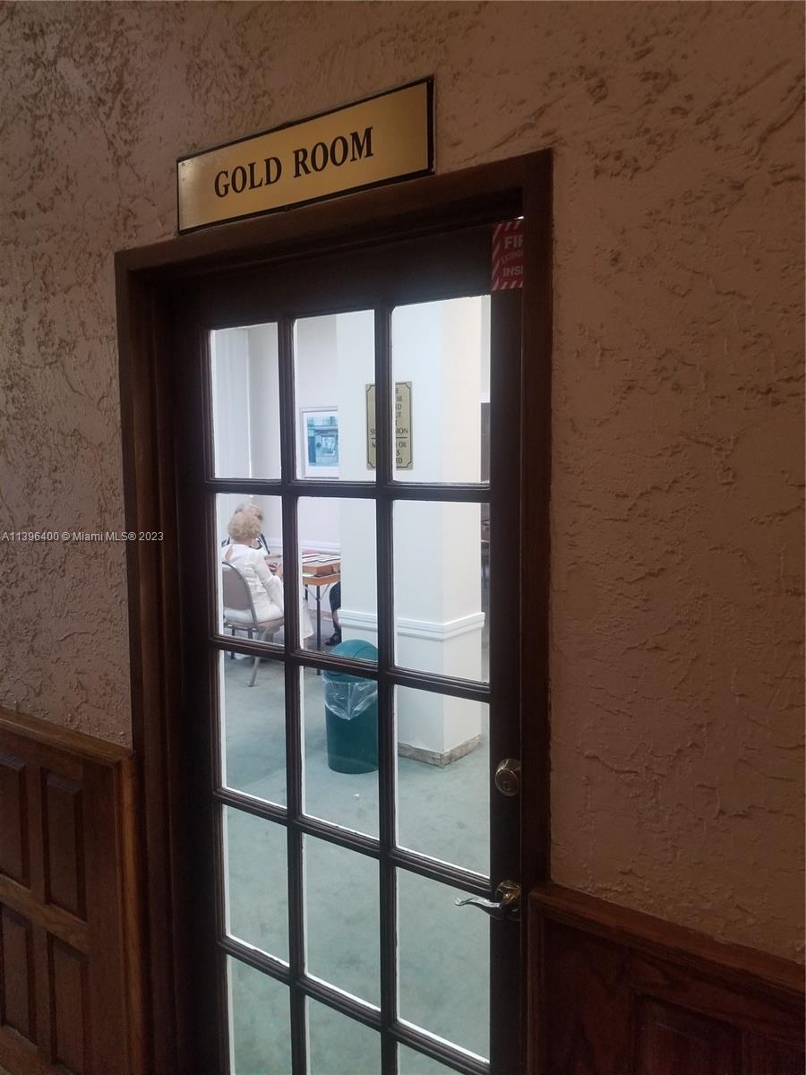 SEA AIR TOWERS CONDO - Residential Lease