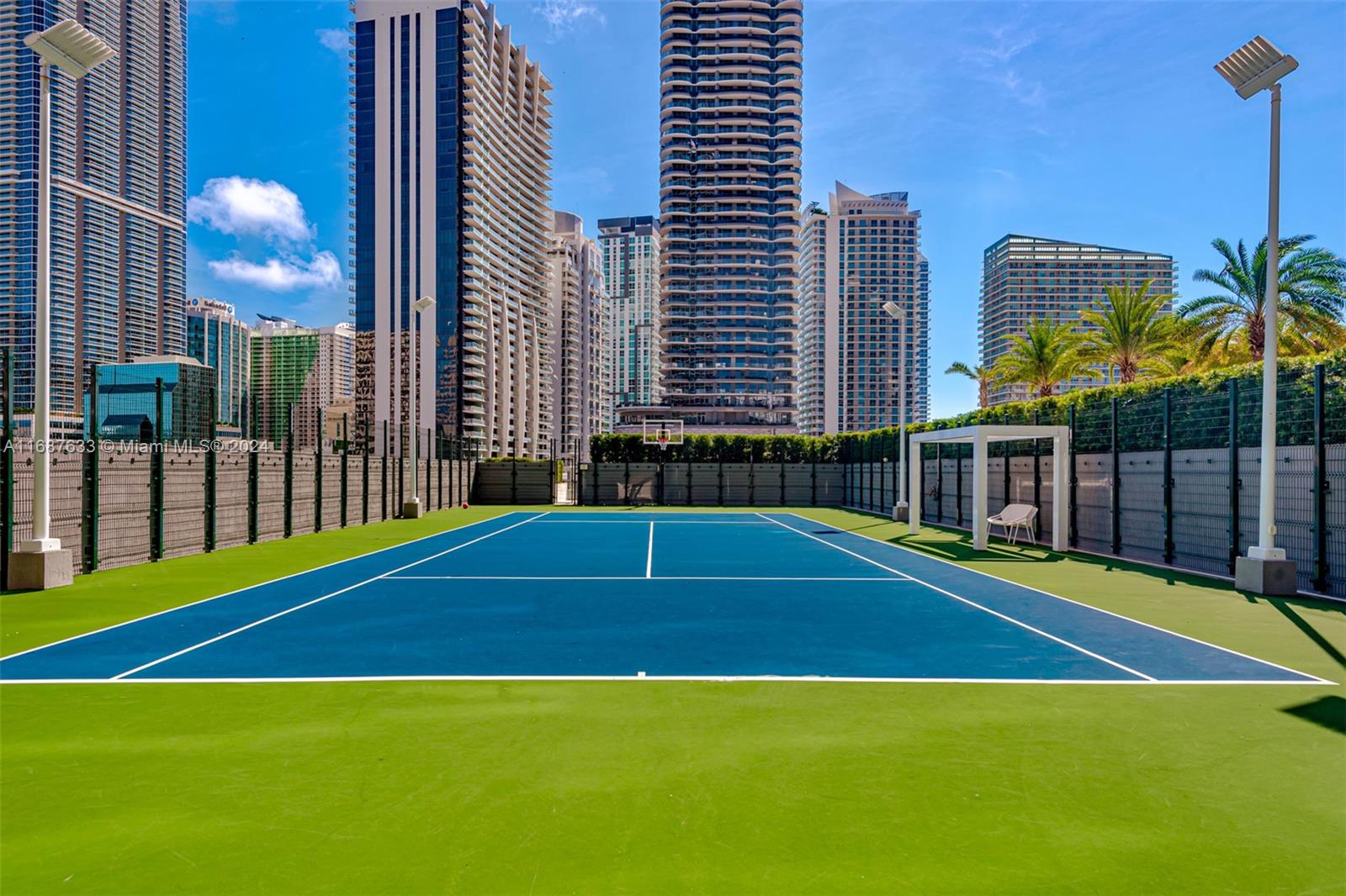 801 SMA RESIDENCES CONDO - Residential