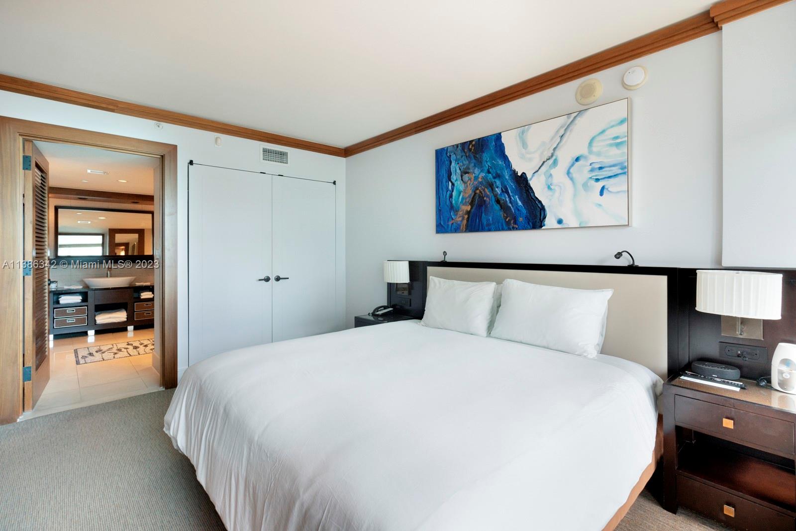 CENTRAL CARILLON BEACH CO - Residential Lease
