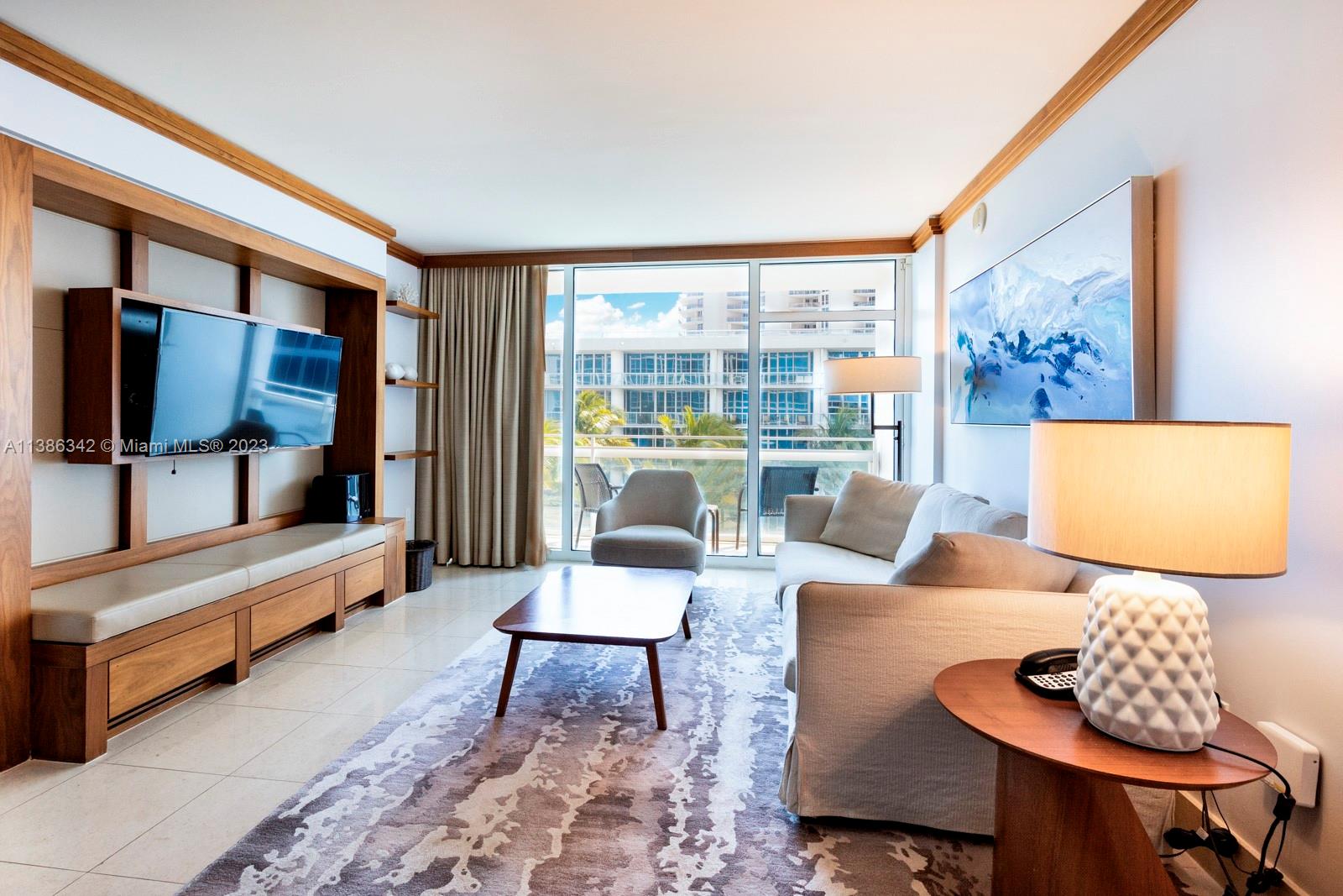 CENTRAL CARILLON BEACH CO - Residential Lease